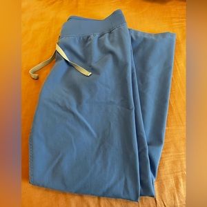 Figs Livingston basic scrub pants size small petite ceil blue